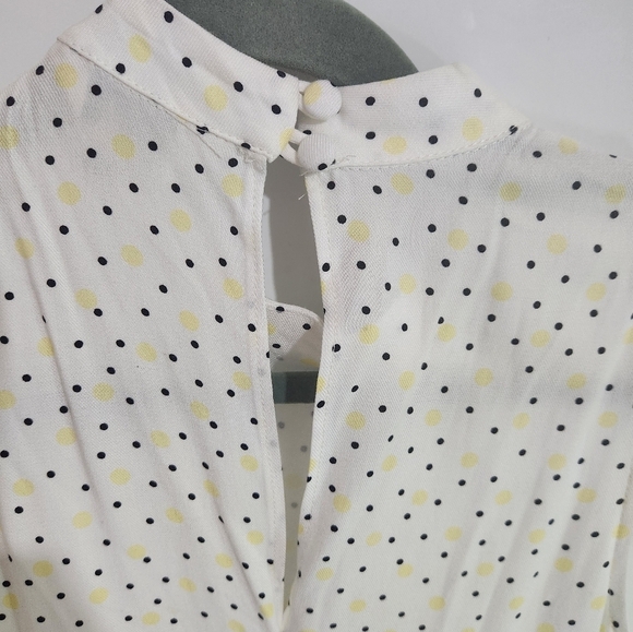 Elegant 100% VISCOSE White Polka Dot Dress,, Size 4 - Picture 7 of 10